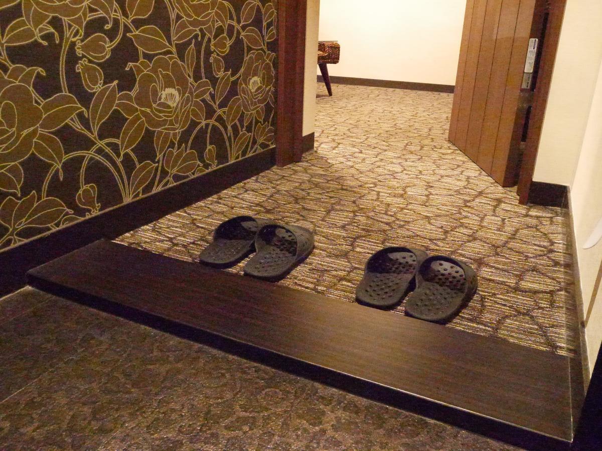 Hotel Hills Osaka Dış mekan fotoğraf
